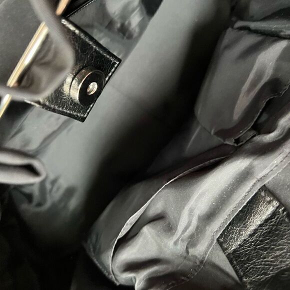 NWOT Vintage Y2K Black Nylon Slouch Big Size Handbag Purse Shoulder bag - Picture 11 of 13